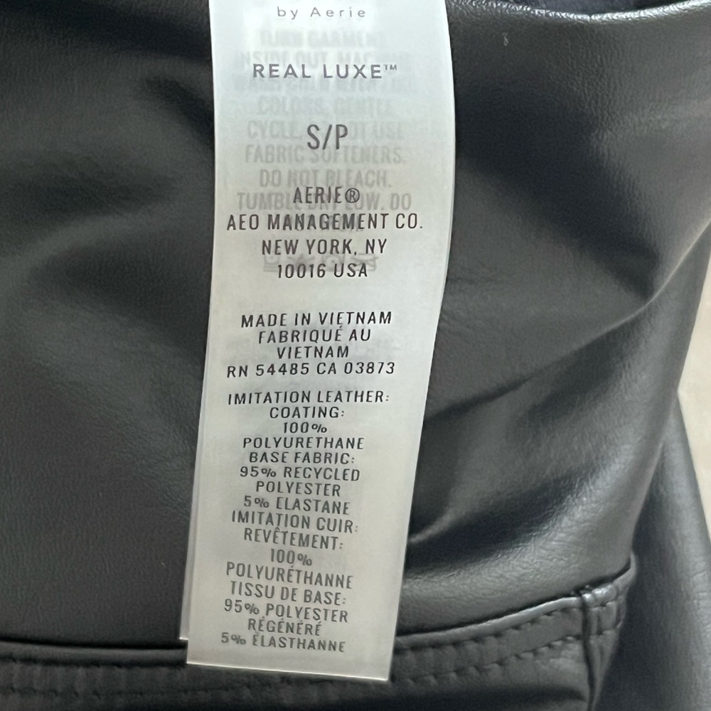 Offline by Aerie Real Luxe faux leather leggings buttery soft extra fitted sz S - Picture 4 of 7